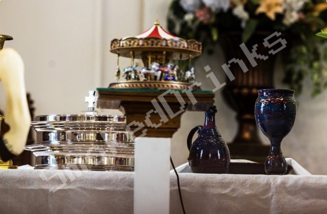 Communion Carousel